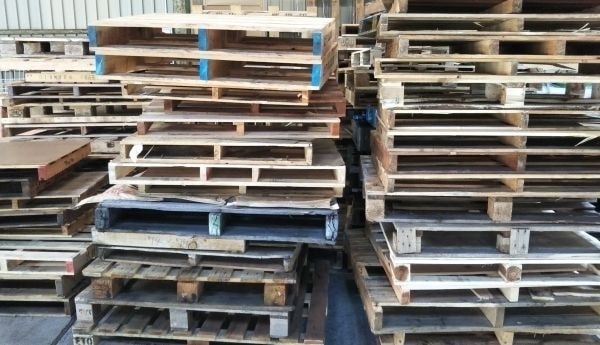 パレットの廃棄物