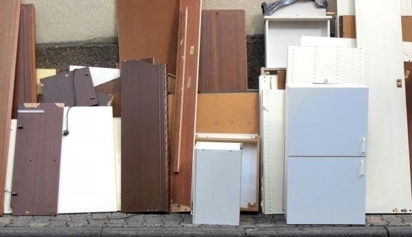 冷蔵庫や家具などの不用品
